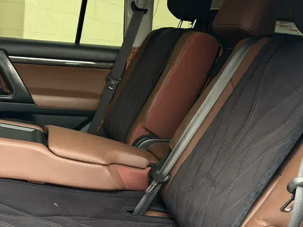 Toyota Land Cruiser 2020 года за 40 000 000 тг. в Алматы – фото 24