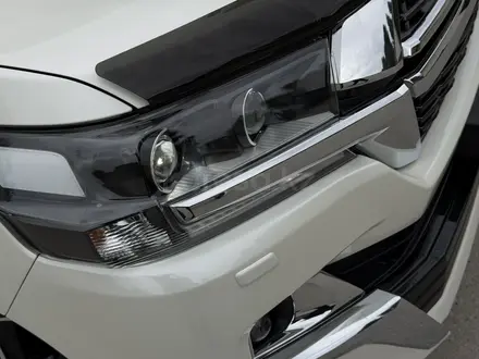 Toyota Land Cruiser 2020 года за 40 000 000 тг. в Алматы – фото 5