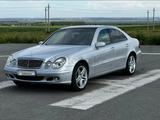 Mercedes-Benz E 240 2002 годаүшін5 500 000 тг. в Жезказган – фото 4