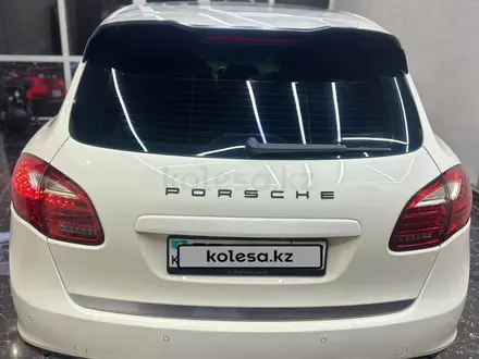 Porsche Cayenne 2010 года за 16 200 000 тг. в Алматы – фото 11