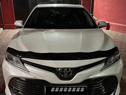 Toyota Camry 2019 года за 15 500 000 тг. в Шымкент – фото 3