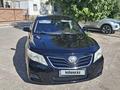 Toyota Camry 2010 года за 6 200 000 тг. в Уральск – фото 2