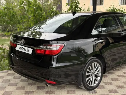Toyota Camry 2017 года за 13 100 000 тг. в Алматы – фото 8