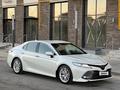 Toyota Camry 2019 годаfor14 000 000 тг. в Шымкент – фото 3