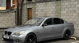 BMW 530 2003 годаүшін6 450 000 тг. в Алматы