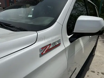 Chevrolet Tahoe 2022 года за 42 500 000 тг. в Алматы – фото 5