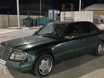 Mercedes-Benz E 280 1994 года за 2 600 000 тг. в Кызылорда – фото 2