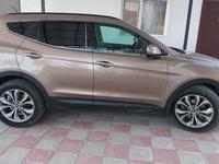 Hyundai Santa Fe 2013 года за 9 500 000 тг. в Атырау