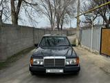 Mercedes-Benz E 230 1992 года за 2 200 000 тг. в Алматы – фото 2