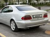 Mercedes-Benz CLK 320 2000 года за 3 500 000 тг. в Алматы – фото 4