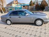 Mercedes-Benz E 280 1997 года за 3 500 000 тг. в Мерке – фото 4