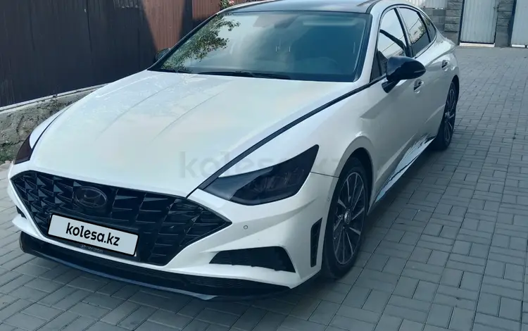 Hyundai Sonata 2021 года за 11 200 000 тг. в Алматы