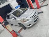 Toyota Yaris 2009 года за 2 980 000 тг. в Алматы – фото 2