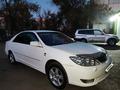 Toyota Camry 2005 года за 5 200 000 тг. в Байконыр – фото 2