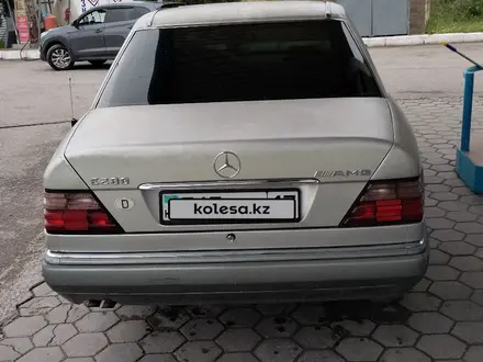 Mercedes-Benz E 280 1994 года за 2 200 000 тг. в Шымкент – фото 4