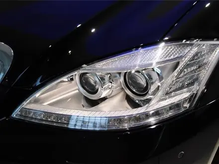 Стекло фары Mercedes CLS новое Алматы за 15 000 тг. в Алматы – фото 21