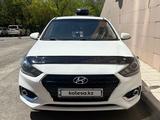 Hyundai Accent 2018 года за 5 750 000 тг. в Караганда