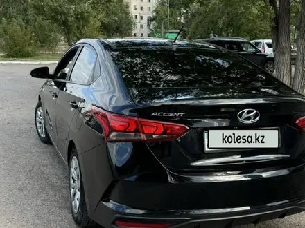 Hyundai Accent 2021 года за 7 750 000 тг. в Караганда