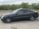 Mercedes-Benz E 320 2003 года за 4 700 000 тг. в Жезказган – фото 3