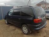 Volkswagen Sharan 1996 годаүшін2 150 000 тг. в Уральск – фото 3