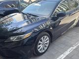 Toyota Camry 2019 года за 7 600 000 тг. в Актау