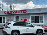 Toyota RAV4 2021 годаүшін18 400 000 тг. в Кокшетау – фото 3