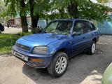 Toyota RAV4 1995 года за 1 650 000 тг. в Алматы