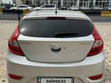 Hyundai Accent 2014 года за 5 300 000 тг. в Шымкент – фото 2