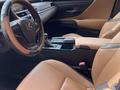 Lexus ES 250 2020 года за 18 900 000 тг. в Алматы – фото 6