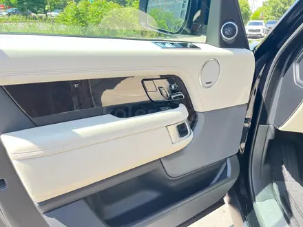 Land Rover Range Rover 2020 года за 35 200 000 тг. в Алматы – фото 14