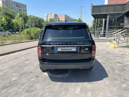 Land Rover Range Rover 2020 года за 35 200 000 тг. в Алматы – фото 5