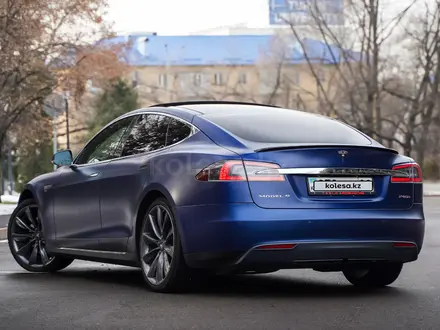 Tesla Model S 2015 года за 27 000 000 тг. в Алматы – фото 16