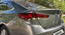 Hyundai Sonata 2018 года за 7 600 000 тг. в Усть-Каменогорск – фото 2