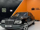 Mercedes-Benz E 280 1994 года за 3 500 000 тг. в Шымкент