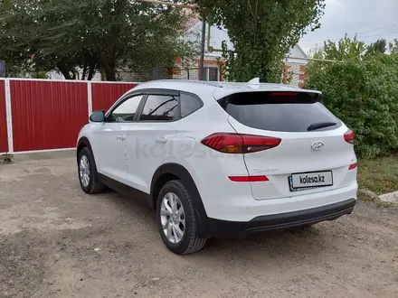 Hyundai Tucson 2020 года за 10 200 000 тг. в Уральск – фото 2