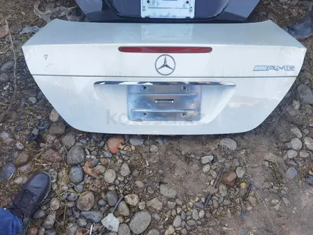 Крышка багажника w211 седан за 40 000 тг. в Шымкент – фото 7