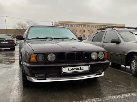 BMW 525 1992 года за 1 700 000 тг. в Шымкент – фото 13