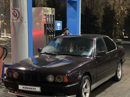 BMW 525 1992 года за 1 700 000 тг. в Шымкент – фото 40