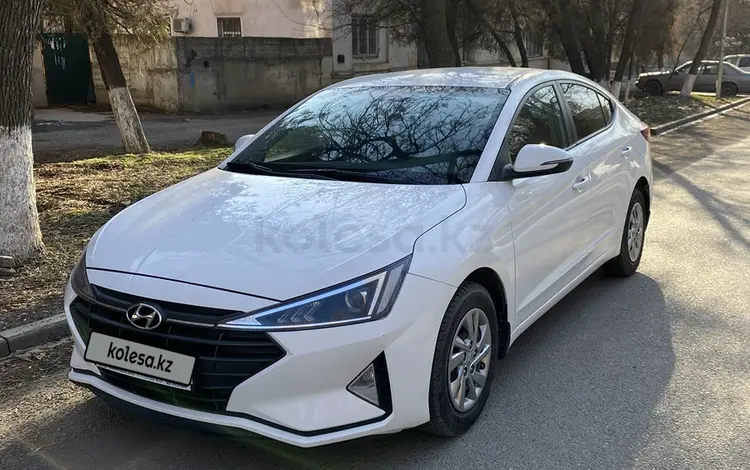 Hyundai Elantra 2019 годаfor8 200 000 тг. в Шымкент