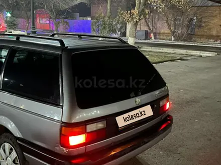 Volkswagen Passat 1991 года за 1 600 000 тг. в Шымкент – фото 4