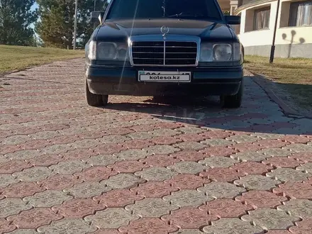 Mercedes-Benz E 230 1991 года за 1 100 000 тг. в Шымкент – фото 6