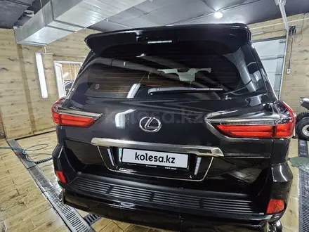 Lexus LX 570 2016 года за 32 000 000 тг. в Алматы – фото 7
