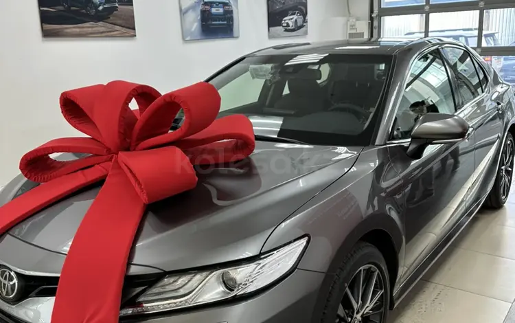 Toyota Camry 2024 года за 18 790 000 тг. в Астана
