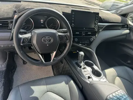 Toyota Camry 2024 года за 18 790 000 тг. в Астана – фото 13