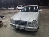 Mercedes-Benz E 230 1998 года за 2 150 000 тг. в Шымкент