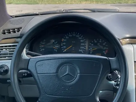 Mercedes-Benz E 230 1997 года за 2 800 000 тг. в Шымкент – фото 11