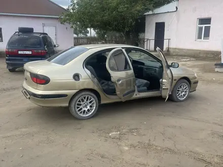 Renault Megane 2000 года за 700 000 тг. в Кызылорда