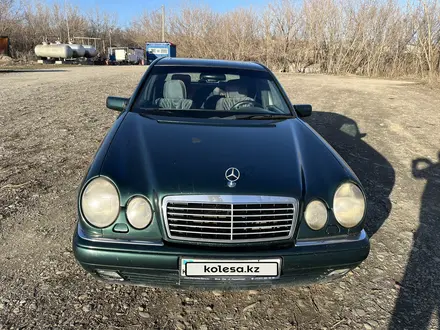 Mercedes-Benz E 280 1996 года за 2 300 000 тг. в Усть-Каменогорск – фото 3