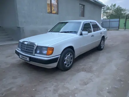 Mercedes-Benz E 200 1988 года за 1 750 000 тг. в Жаркент – фото 11