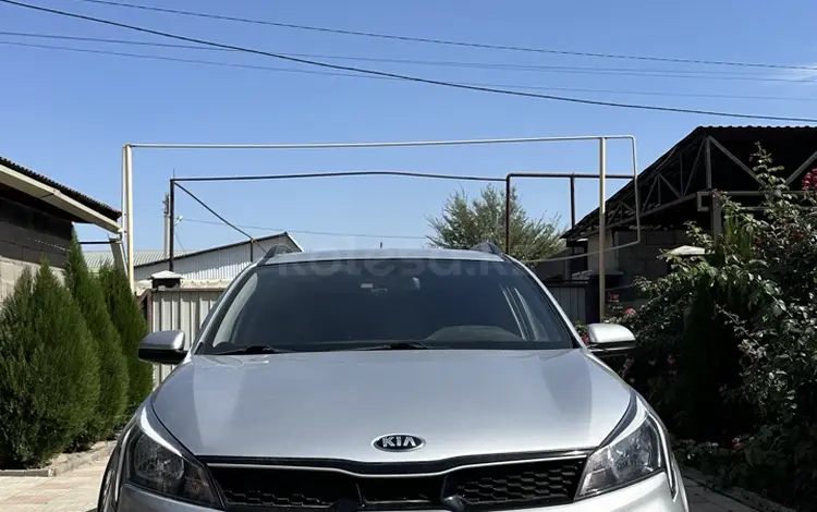 Kia Rio X-Line 2021 года за 7 000 000 тг. в Алматы